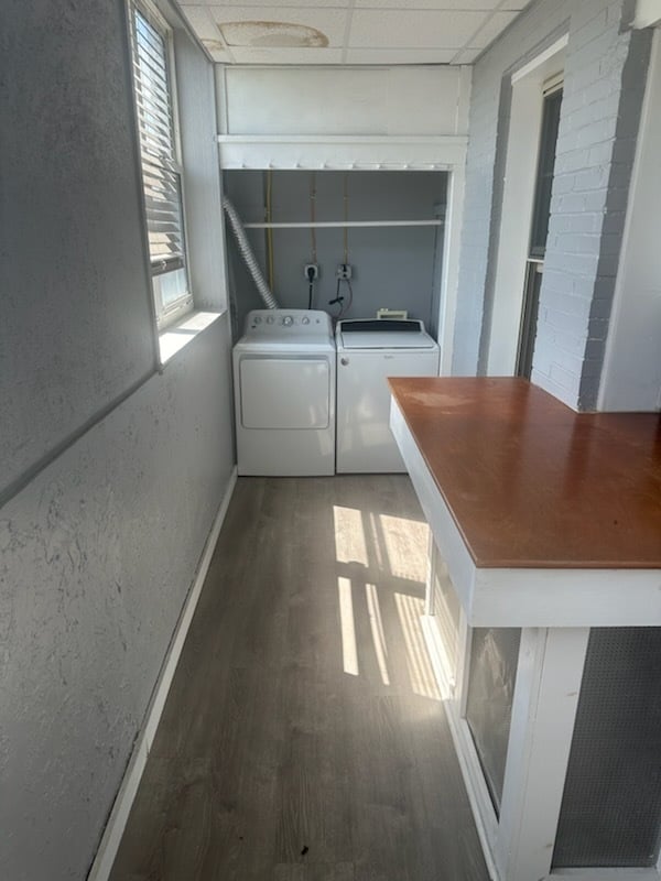 Building Photo - 962 Brookline Blvd Unit 2 Rental