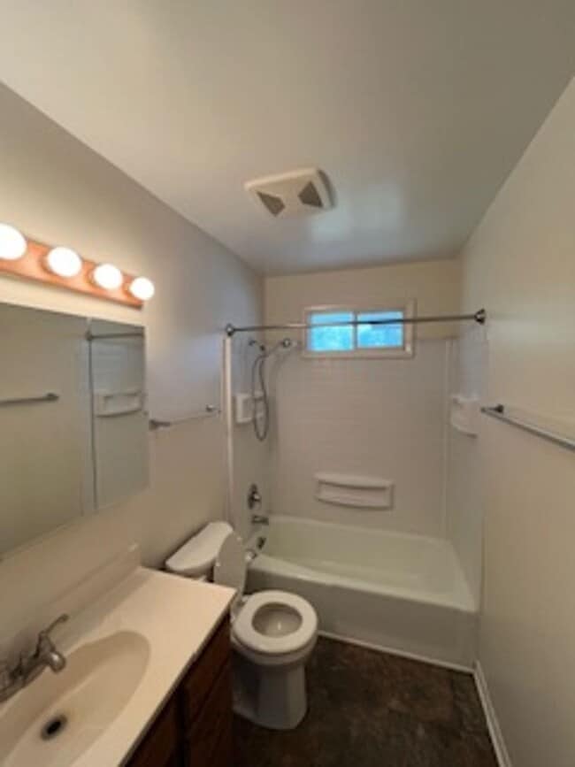 Photo - 377 Unit 1304