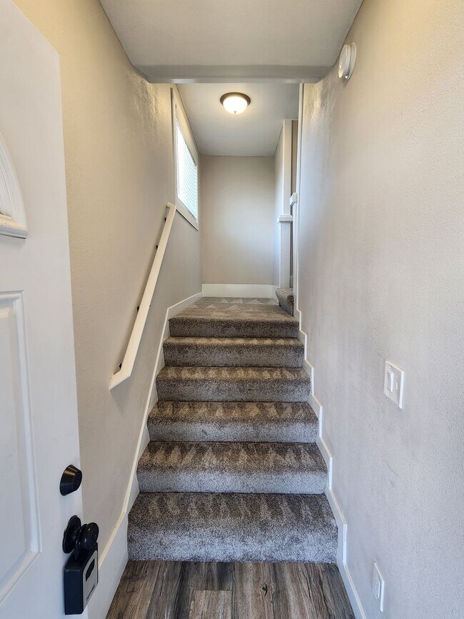 Photo - 614 S Pearl St