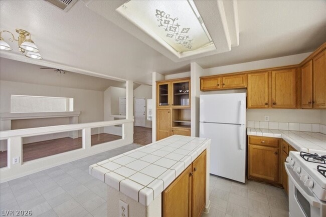 Building Photo - 7435 Aurora Glow St