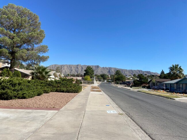 Photo - 783 De Leon Dr