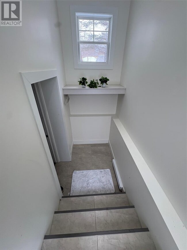 Photo - 40 Craigmillar Ave