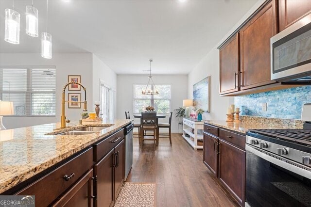 Photo - 1041 Creekwood Cir