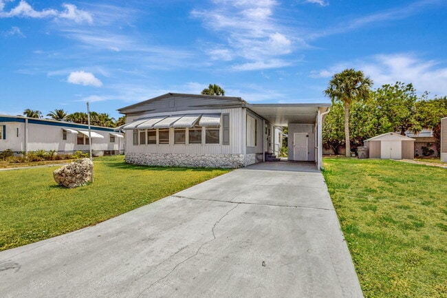 Photo - 4072 74th St N