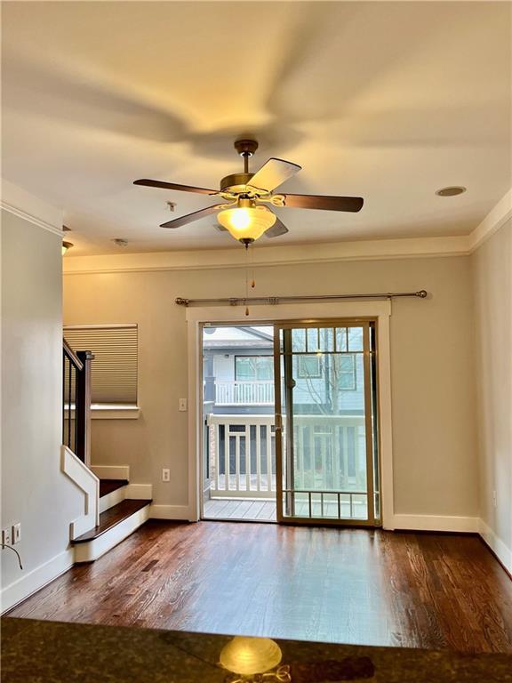 Photo - 221 Semel Cir NW