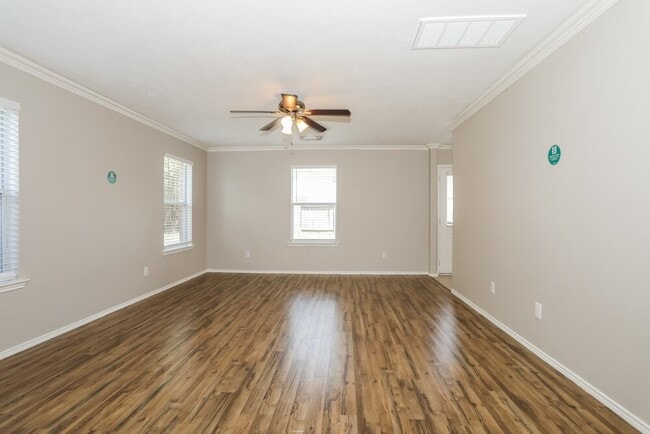 Photo - 1403 Natural Pine Trail