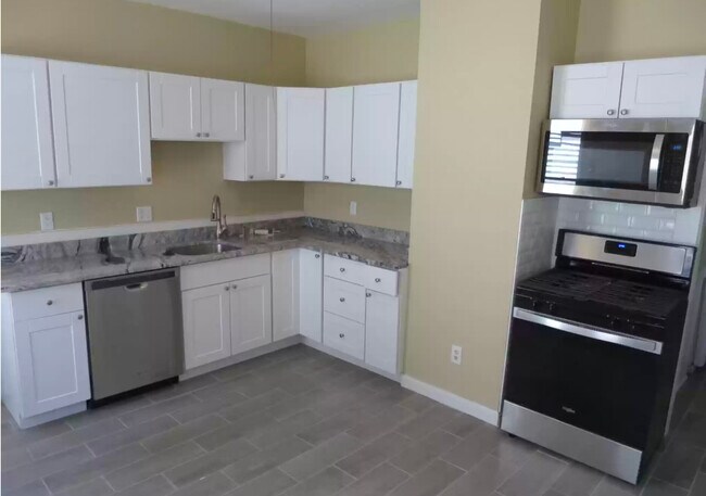 15 Atherton St Unit 1