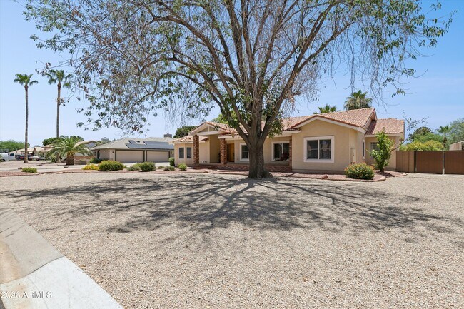 Photo - 8611 W Foothill Dr