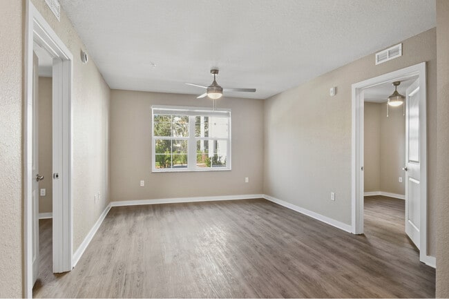 2 bedroom