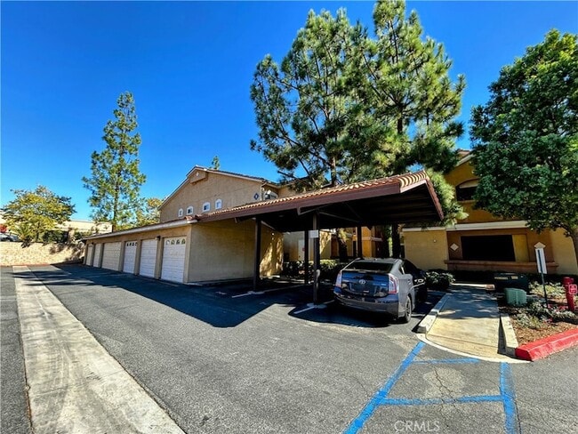 Building Photo - 24909 Madison Ave Unit 111