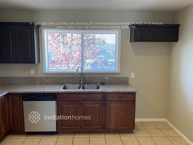 Photo - 6056 Bellaire Ave