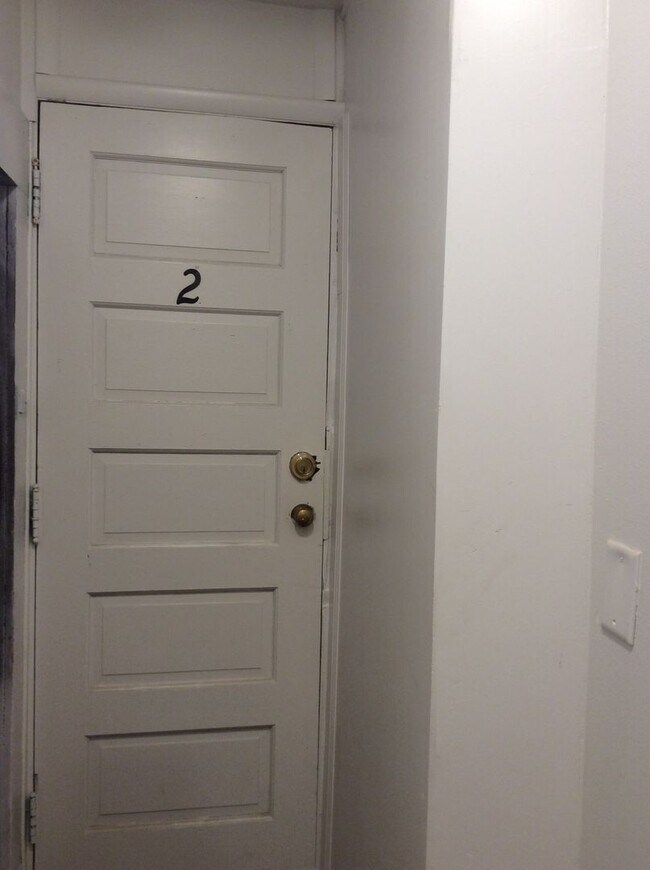 Photo - 2 Bedroom 1 Bath 2nd Floor Apartment in East End of York City