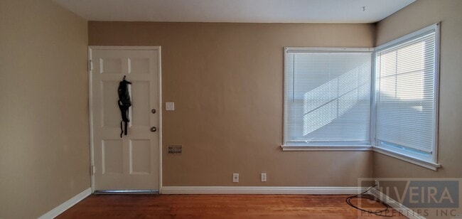 Photo - m-300 Unidad 119