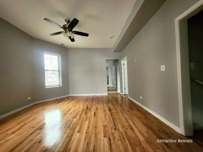 Photo - 7314 S Kenwood Ave Unidad 1