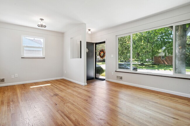 Photo - 36640 Angeline Cir