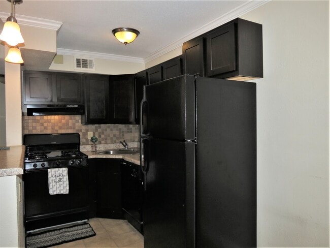 Photo - University Villa Apartments Unit 4352-C
