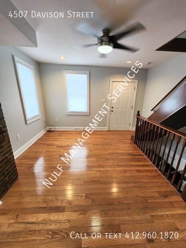 Photo - 4507 Davison St