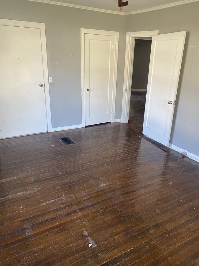 Photo - 152 E Wichita St