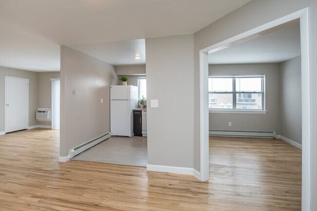 Photo - Parkwood Village