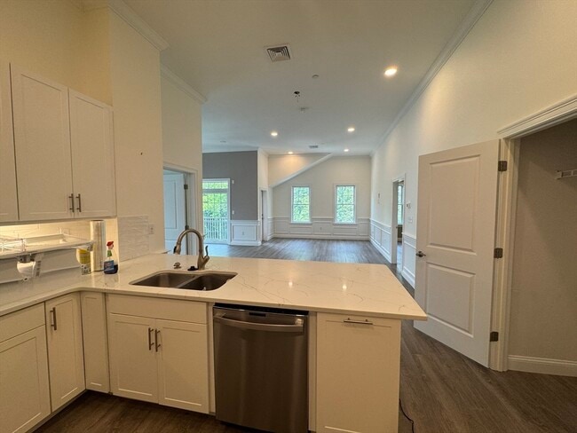 Photo - 320 Middlesex Ave Unit C408