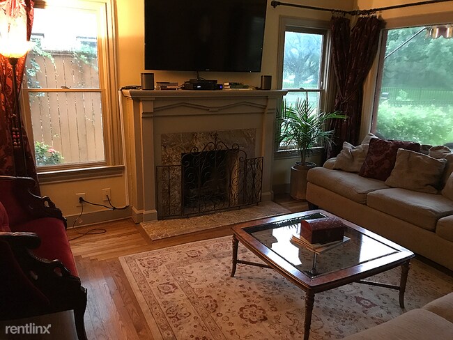 Photo - 4 br, 2.5 bath House - 2505 Rosedale Street