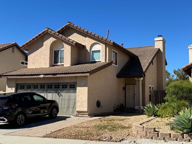 Building Photo - 4 Bedroom in Rancho San Diego