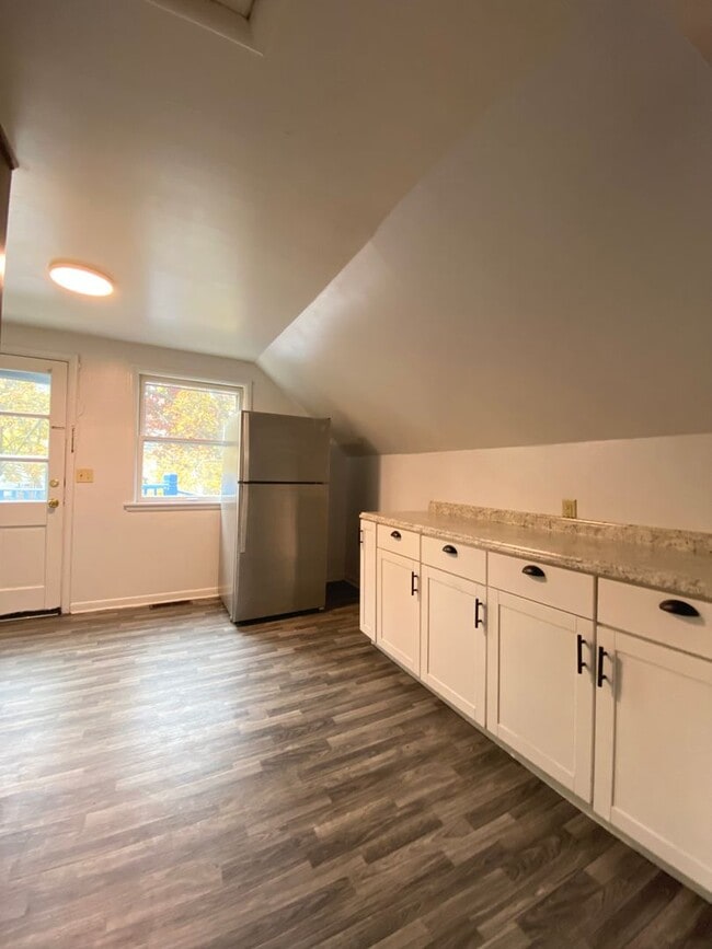 Photo - 617 Forest St Unit 3