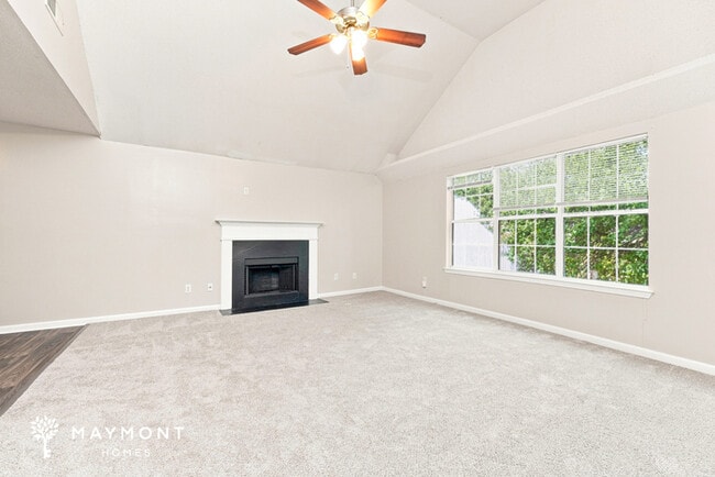 5360 Salem Springs Pl