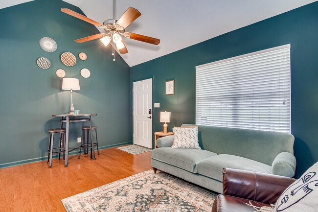 Photo - 4480 Galway Dr