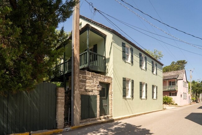Photo - 76 Marine St House