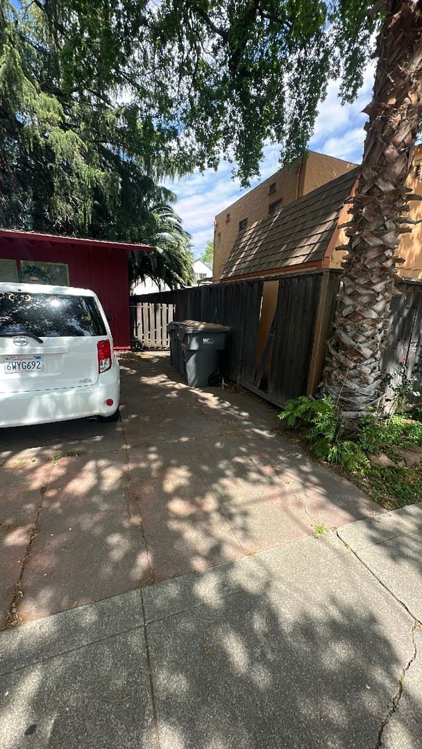 Photo - 719 Pendegast St Unit 721 Pendegast St