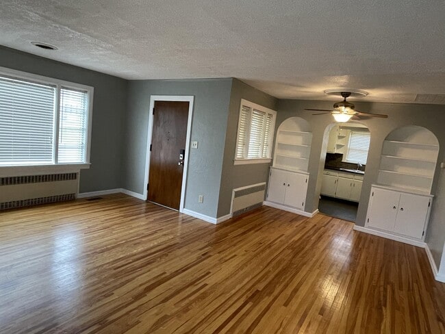 Photo - 118 Northwestern Ave