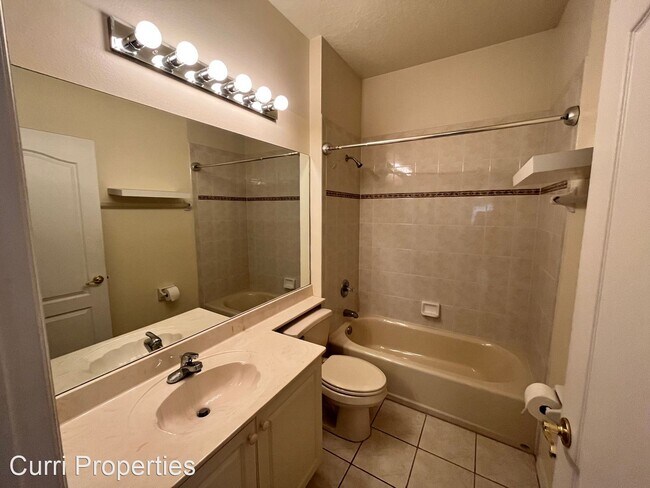 Photo - 3 br, 2 bath House - 4255 Woodhall Cir