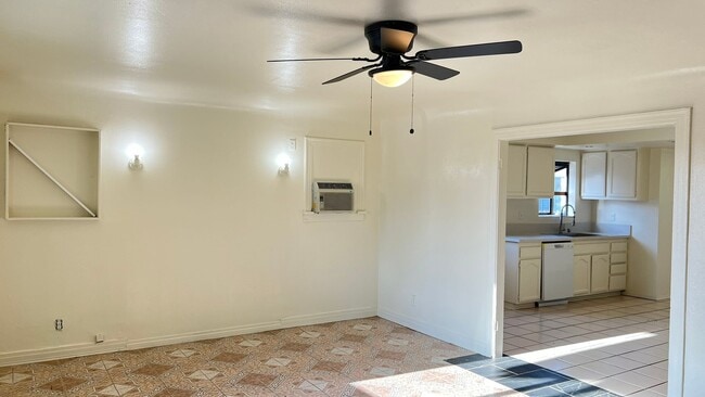 2165 Sepulveda Ave