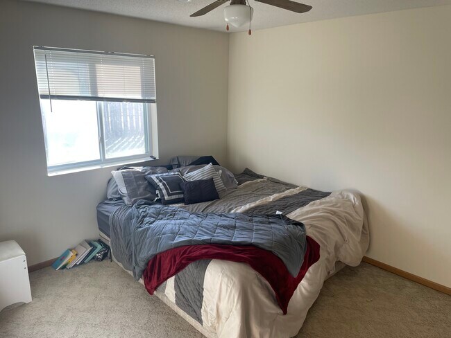 3353-3355 Sundet Rd Unit 2BR/1BA