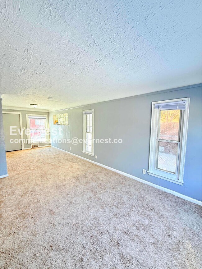 Photo - 12131 Schaefer Hwy