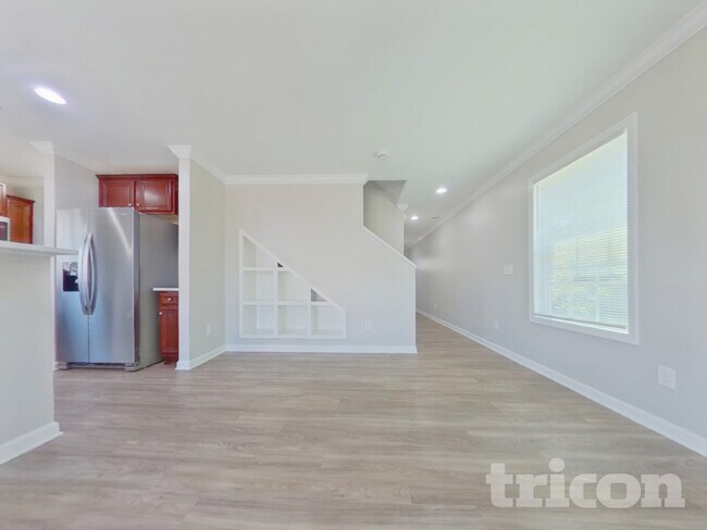 Photo - 313 Fairford Rd