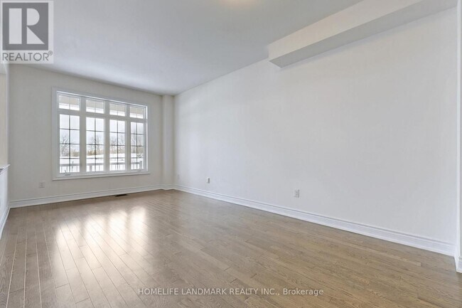 Photo - 273 William Forster Rd