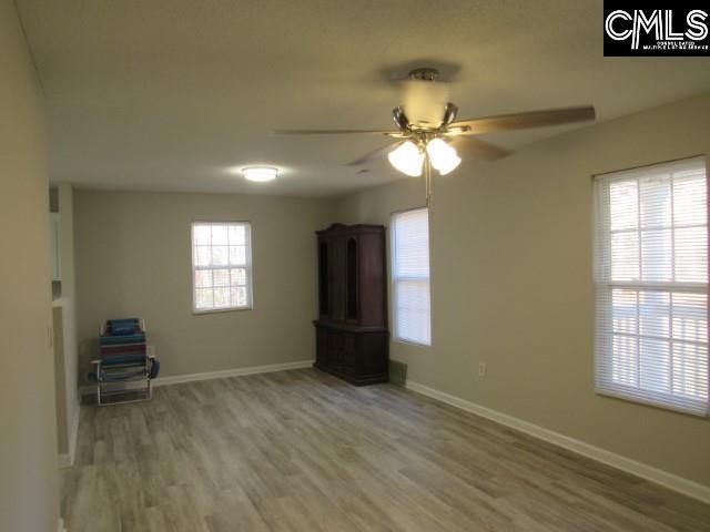 Photo - 205 Red Hill Rd