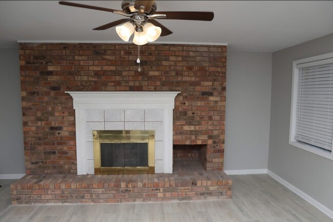 Photo - 417 Brandywine Blvd