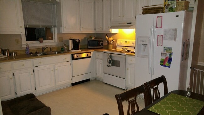 Photo - 223 Vintage Ave