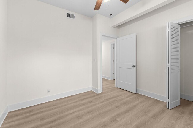 Photo - AVAILABLE NOW. 3 BED 1 BATH. IDEAL LOCATION IN BELLEVUE. CLOSE TO EVERYTHING WEST NASHVILLE. NEWL...