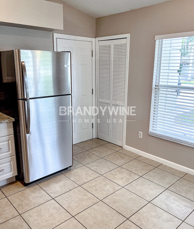 Photo - ONE MONTH FREE RENT!!