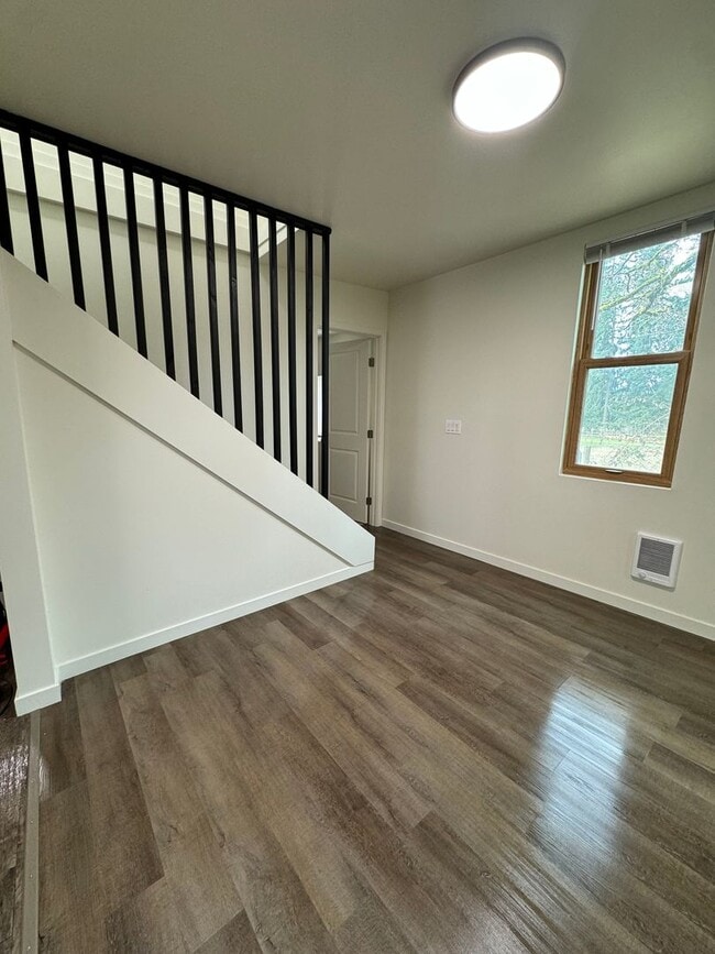 Photo - 3 Bedroom 1 Bathroom House for Rent in Auburn WA