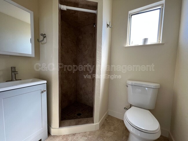 Photo - 21724 E Cliff Dr Unit 3