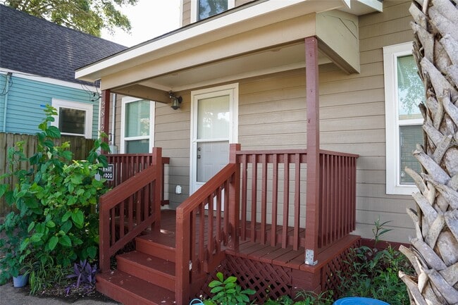 Photo - 2812 Avenue M Ave