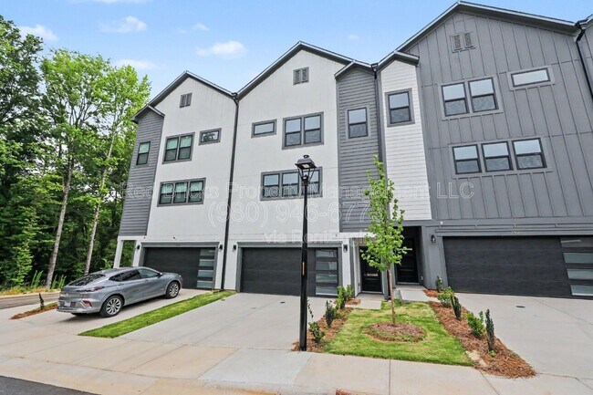 Photo - 7924 Sansom Cir