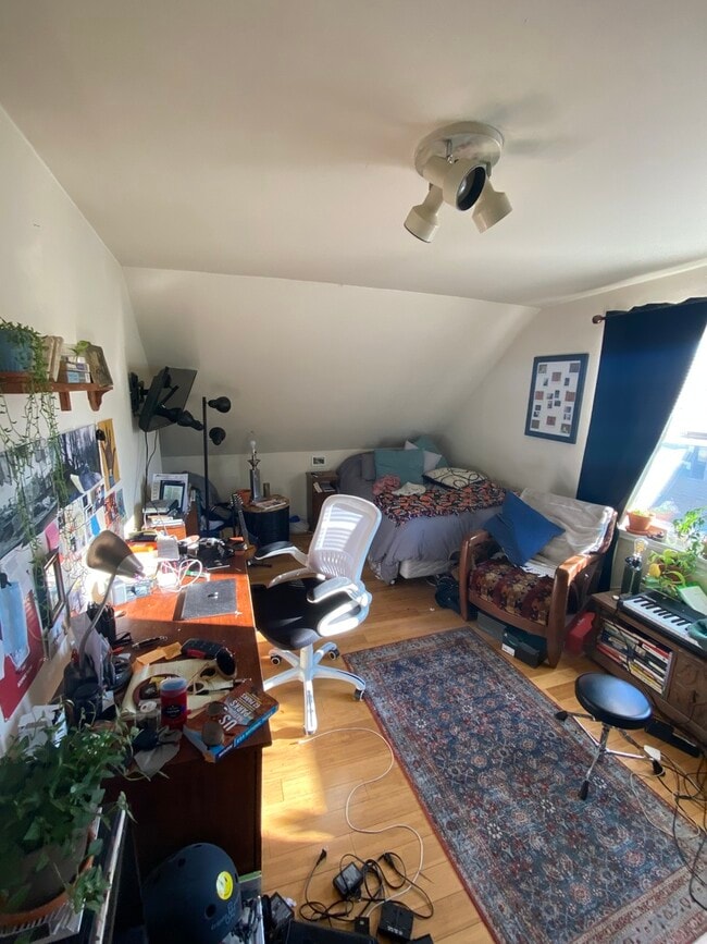 Photo - 3423 N Paulina St Unit 3