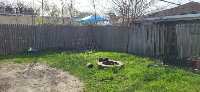 Photo - Washburn Unit 16606 Upper