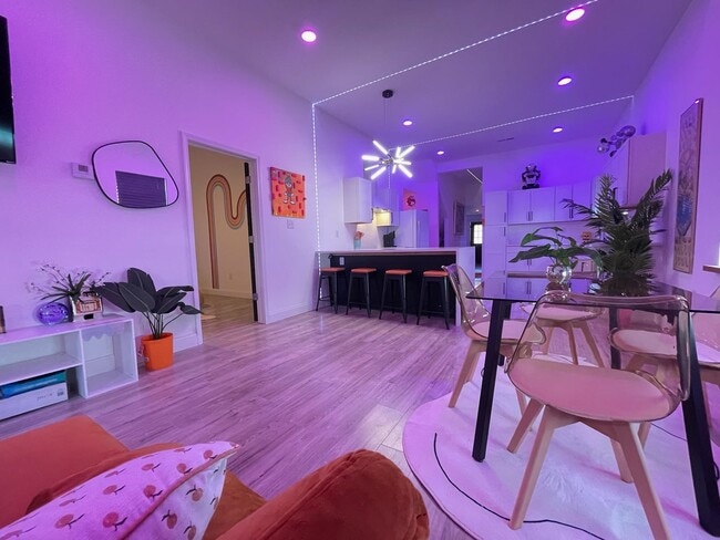 Photo - 1726 Vesey Ave